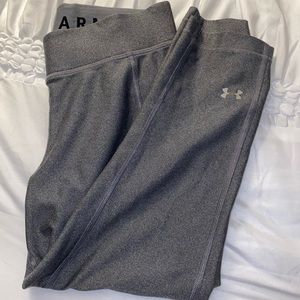 Under Armour Cropped Leggings